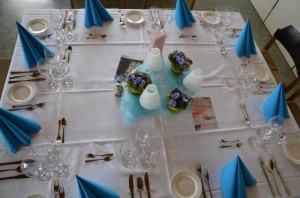 Der blaue Tisch