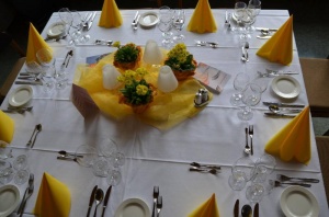 Der gelbe Tisch